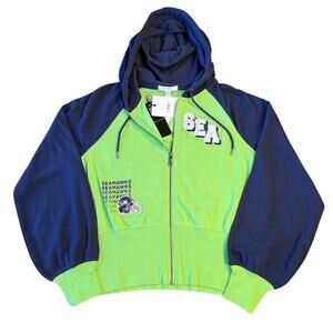 NWT - NFL Seattle Seahawks Women's Cropped Zip Up Size Large - L